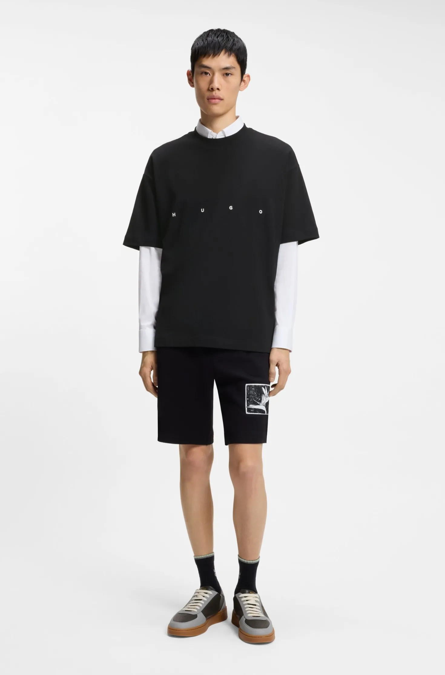 Oversize-fit cotton T-shirt with bold printed logo