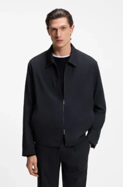Packable relaxed-fit overshirt in a washable wool blend