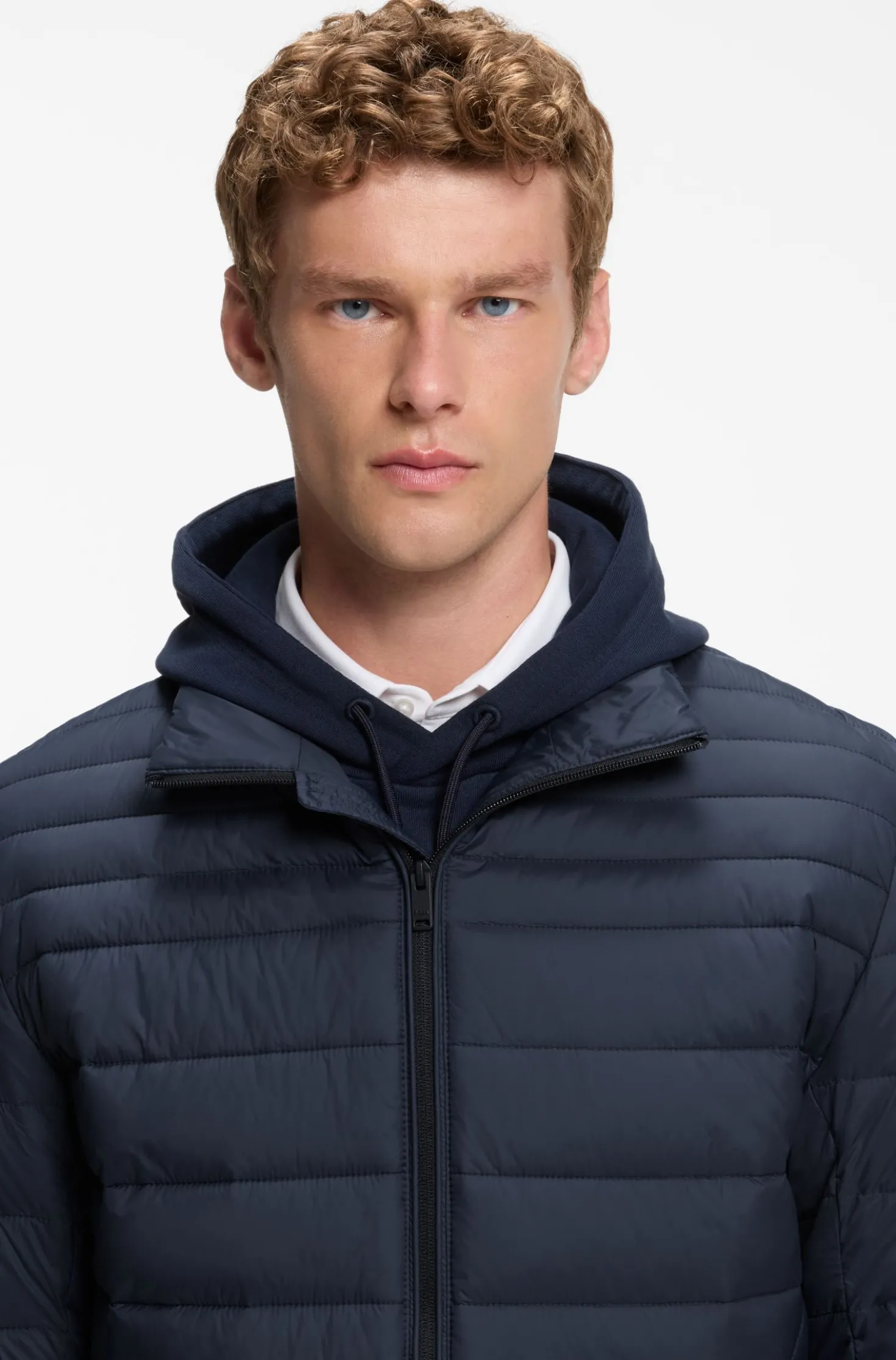 Packable water-repellent padded jacket with logo badge