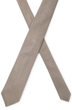 Patterned tie in Italian-made silk