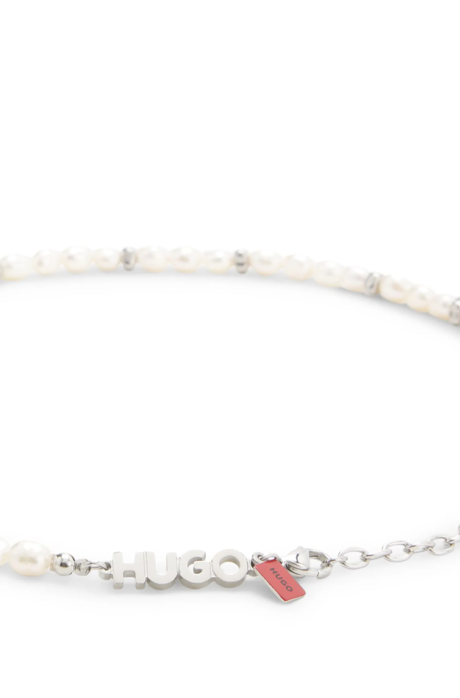 Pearl necklace with irregular metal beads