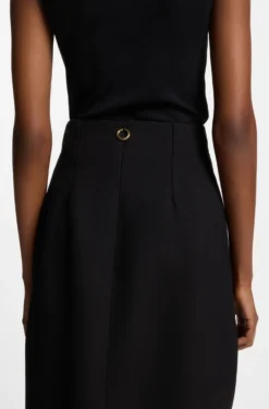 Pencil skirt in stretch twill