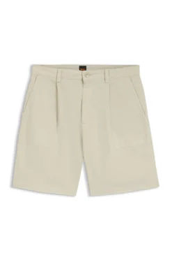 Pleated shorts with comfort waistband