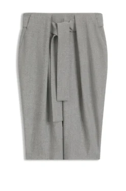 Pleat-front skirt with belt