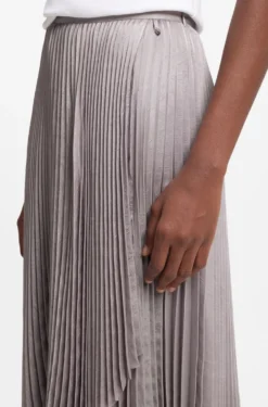 Plissé-pleat skirt in crinkle satin