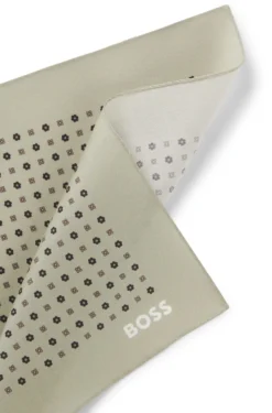 Printed pocket square with logo