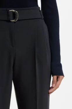 Regular-fit cropped trousers in crease-resistant crepe