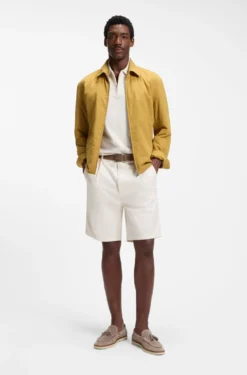 Regular-fit polo with zip closure