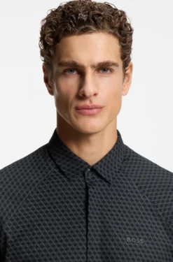 Regular-fit shirt in knitted cotton piqué