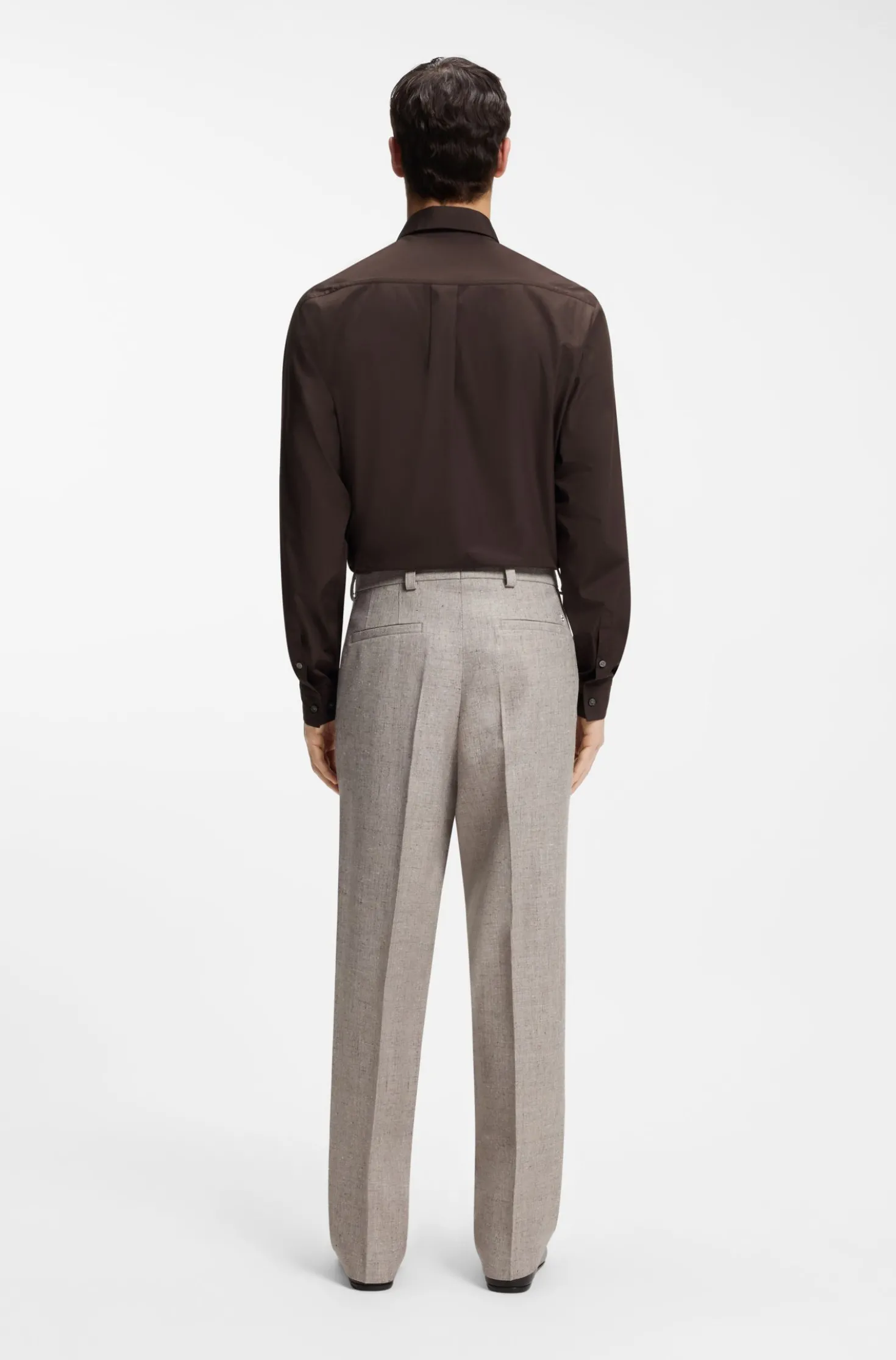 Regular-fit shirt in lightweight merino wool