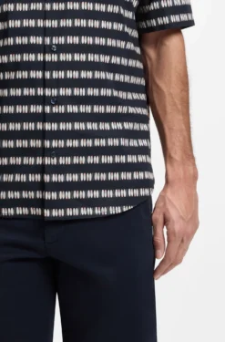 Regular-fit shirt in printed cotton poplin