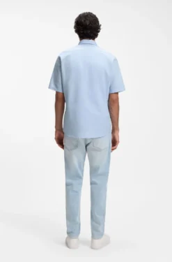 Regular-fit shirt in soft-washed Oxford cotton