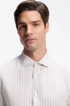 Regular-fit shirt in striped linen
