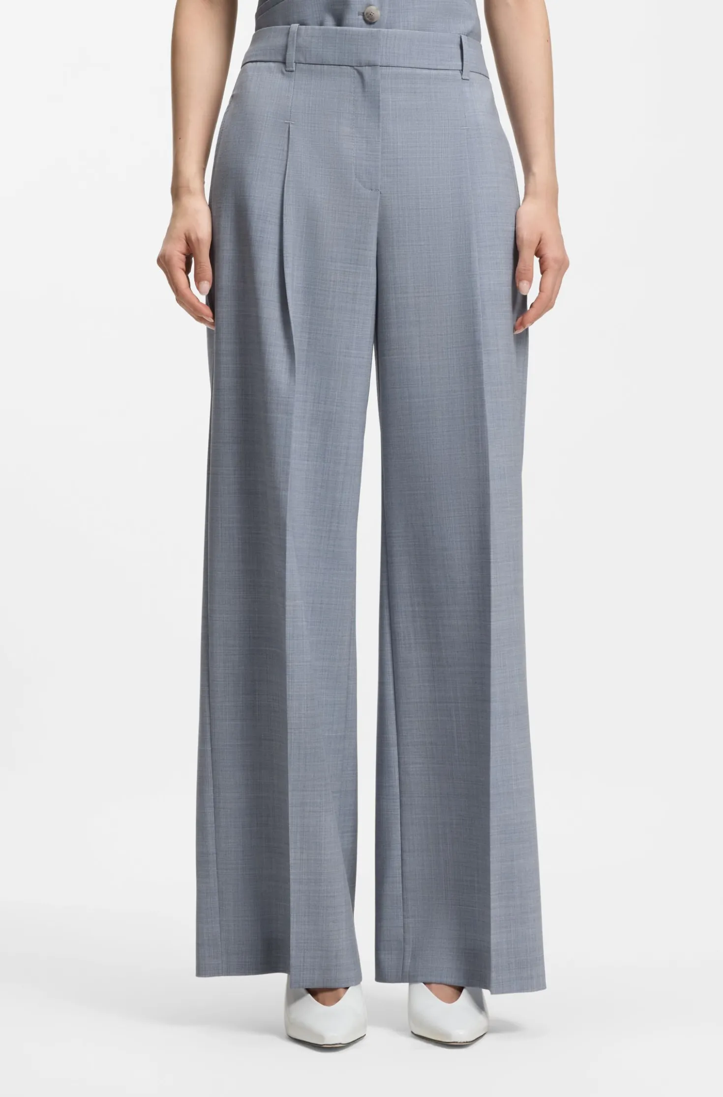 Regular-fit trousers in virgin wool