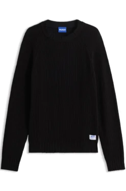Relaxed-fit cotton sweater with raglan sleeves