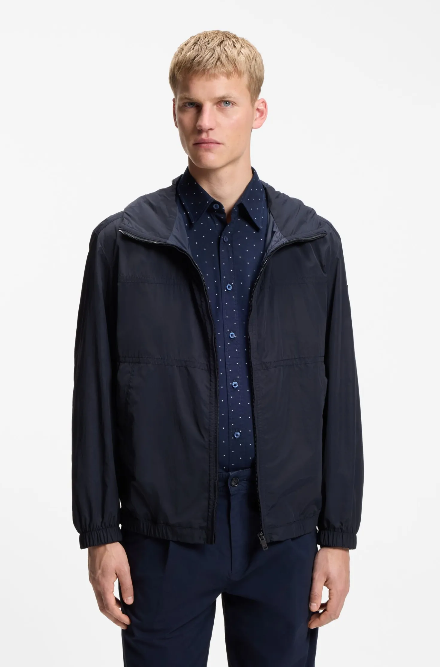 Relaxed-fit hooded jacket in water-repellent fabric