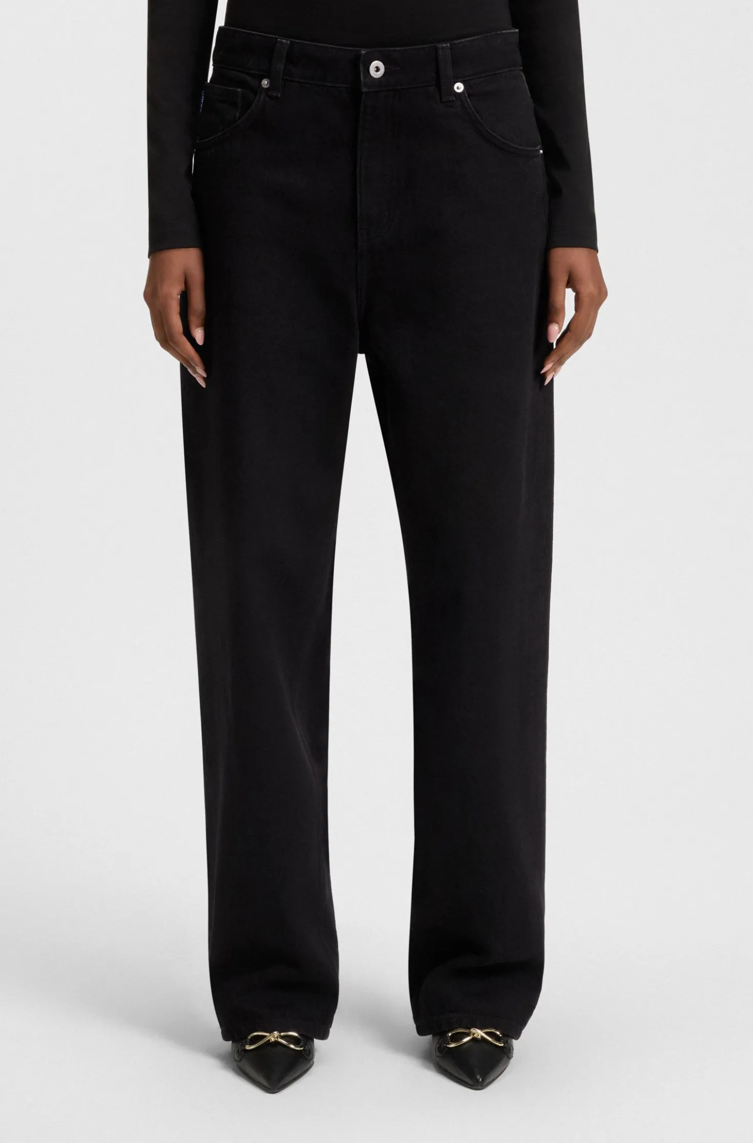 Relaxed-fit jeans in black denim