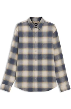 Relaxed-fit shirt in checked cotton flannel