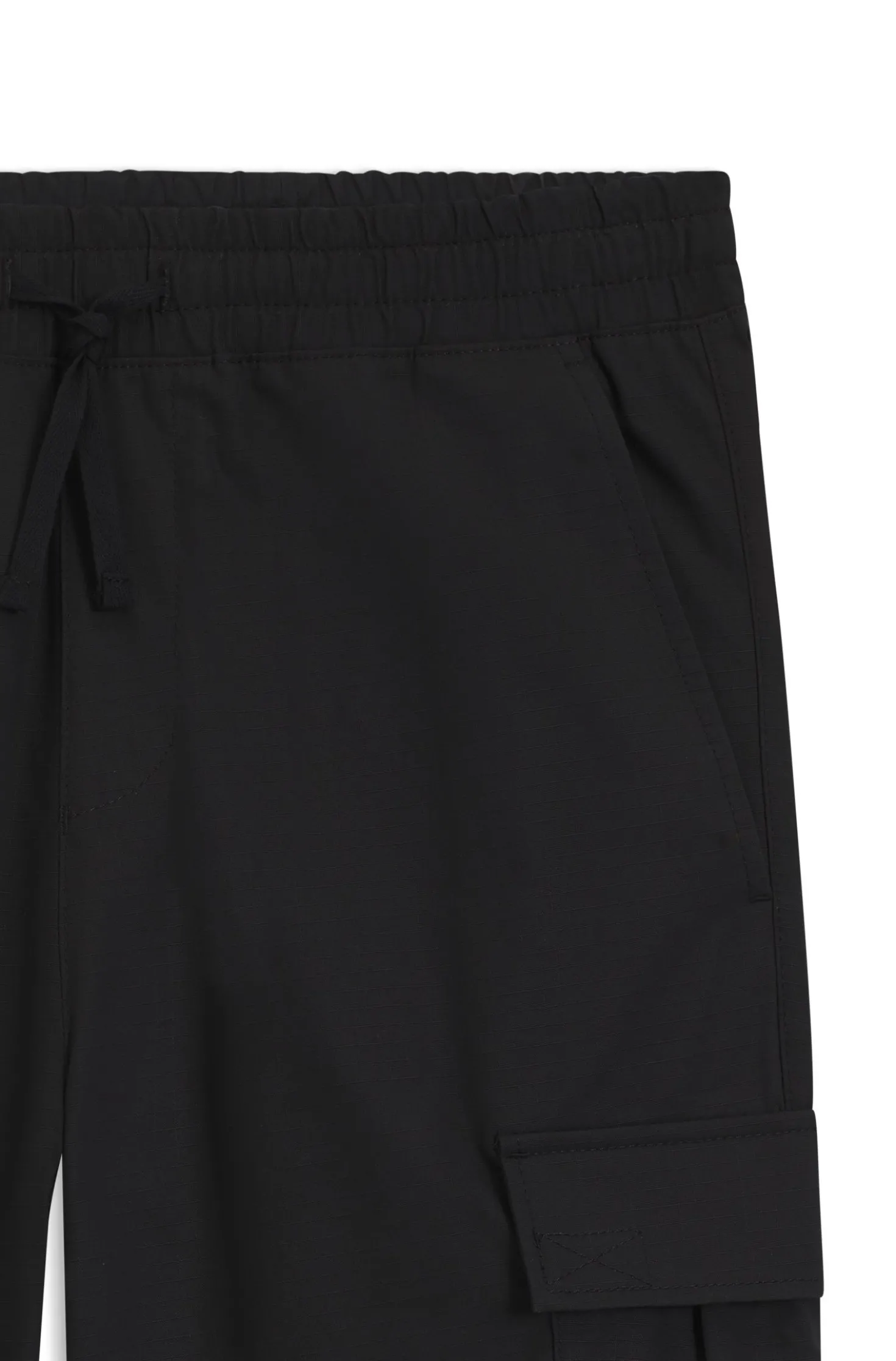 Relaxed-fit trousers in ripstop fabric