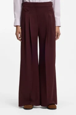Relaxed-fit trousers with wide leg