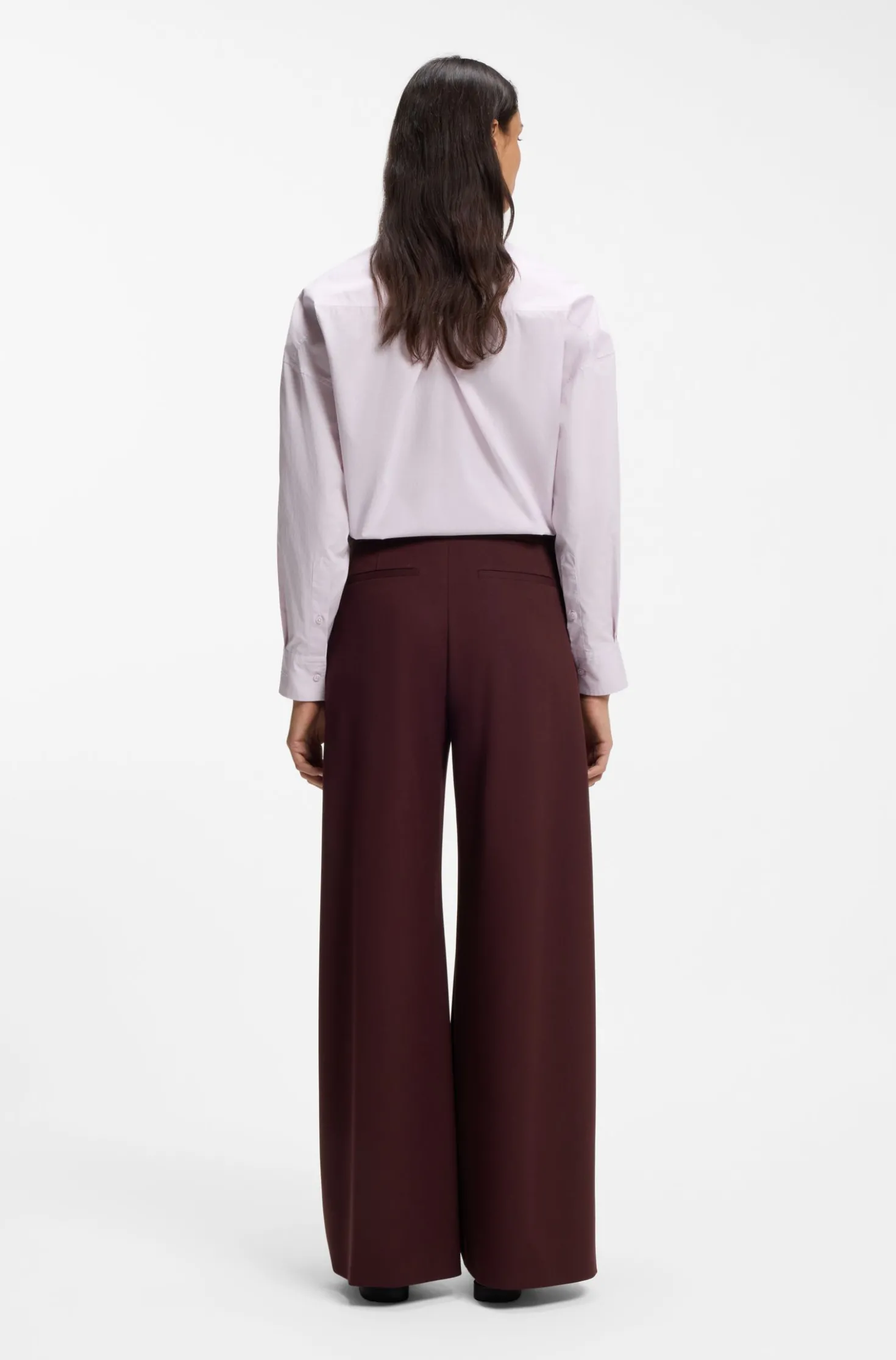 Relaxed-fit trousers with wide leg
