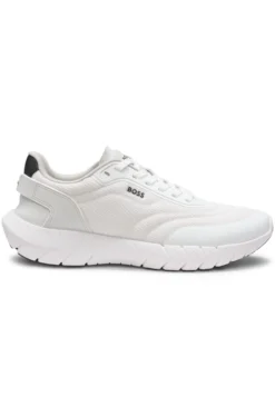 Running trainers with leather trims