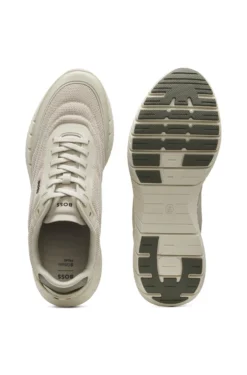 Running trainers with leather trims
