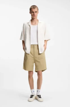 Shorts in mercerised cotton canvas