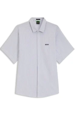 Short-sleeved regular-fit shirt in cotton piqué