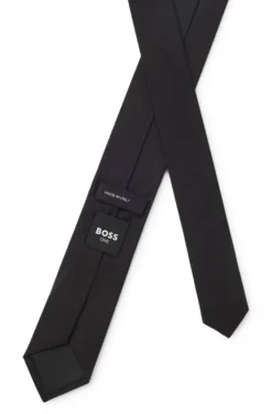 Silk tie with jacquard weave