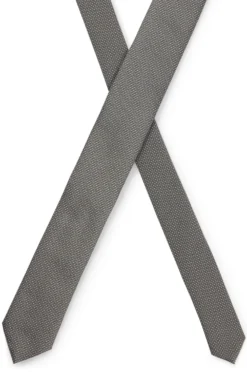 Silk tie with jacquard-woven pattern