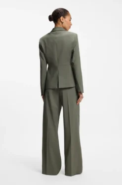 Slim-fit blazer in Italian virgin wool