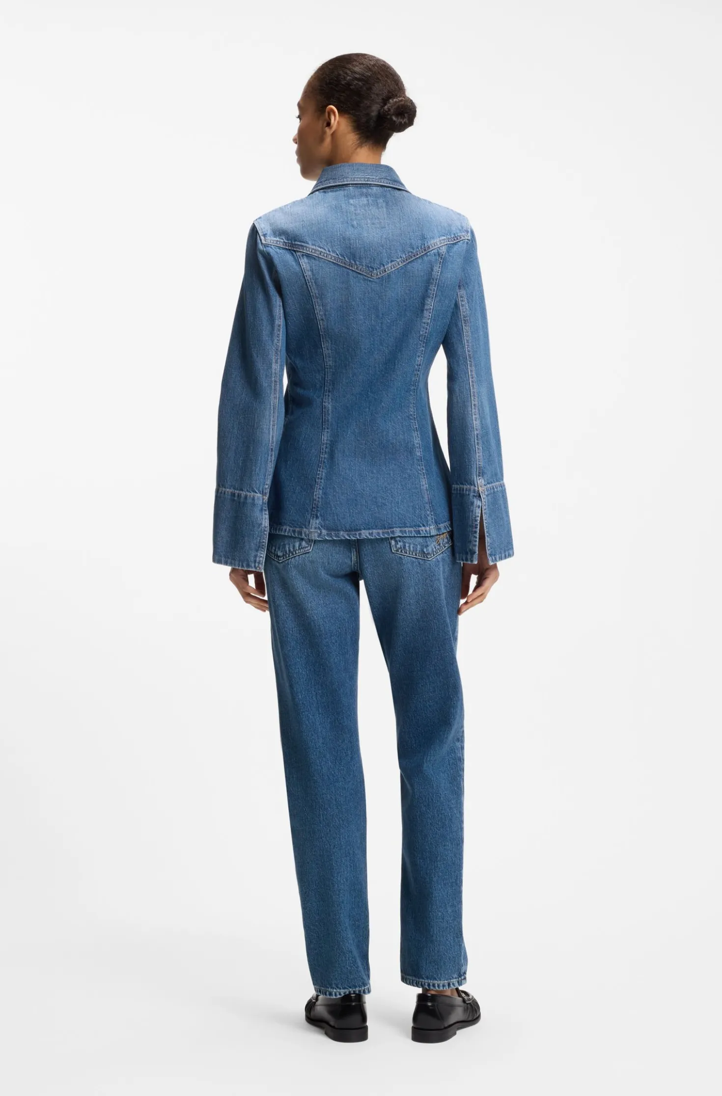 Slim-fit blouse in rigid crosshatch denim