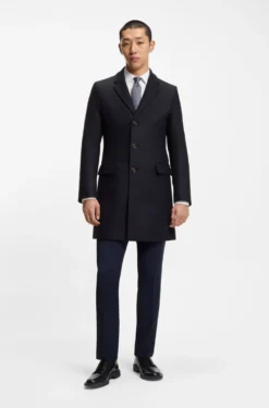 Slim-fit coat in a wool blend with cashmere