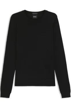 Slim-fit crew-neck sweater in merino wool