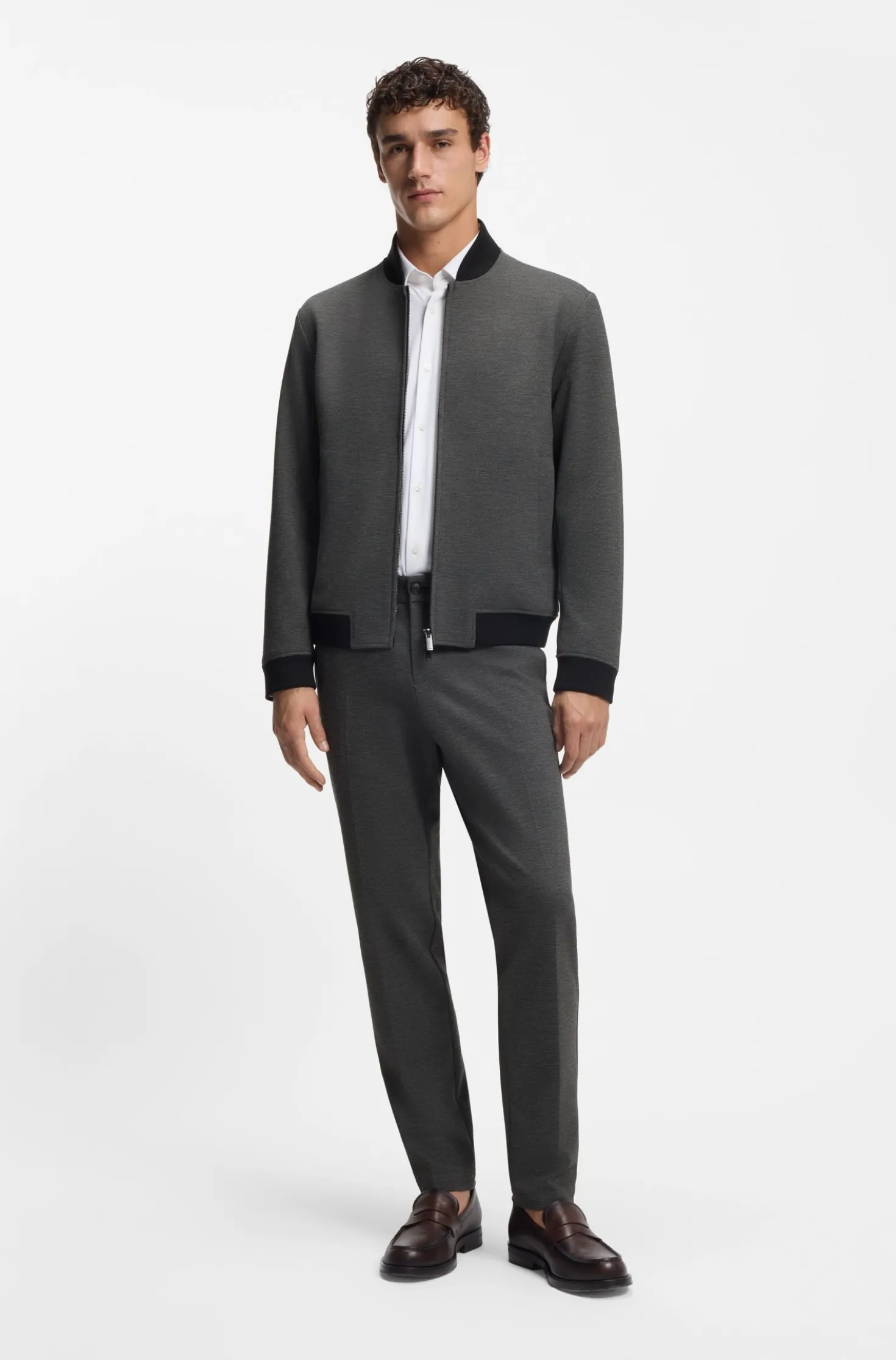 Slim-fit jacket in wrinkle-resistant fabric
