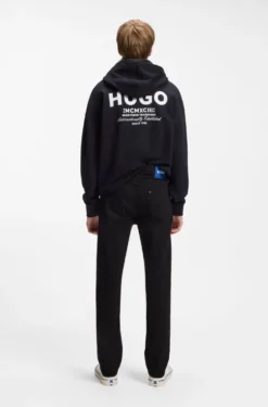 Slim-fit jeans in black stretch denim