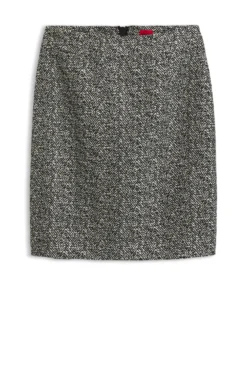 Slim-fit pencil skirt with herringbone pattern