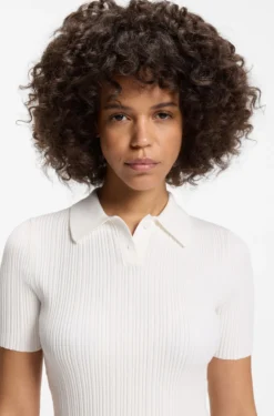 Slim-fit ribbed sweater with polo collar