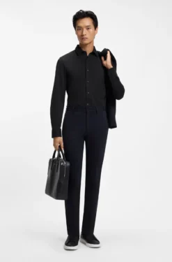 Slim-fit shirt in a performance-stretch cotton blend