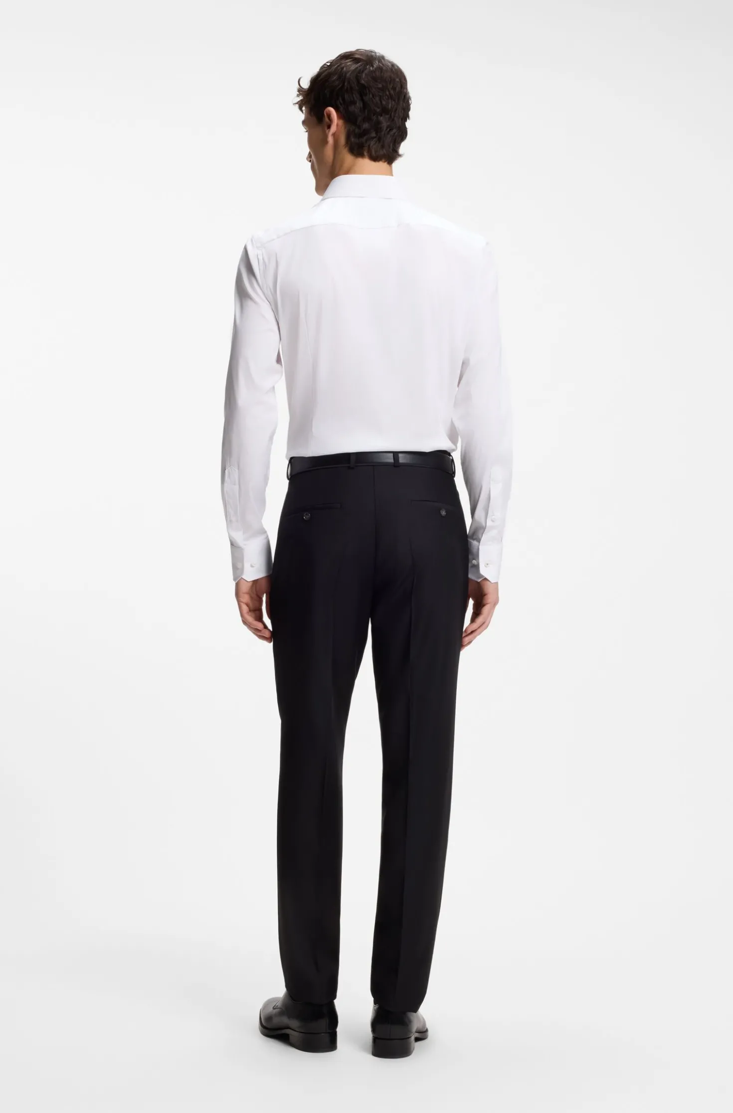 Slim-fit shirt in cotton-blend stretch poplin
