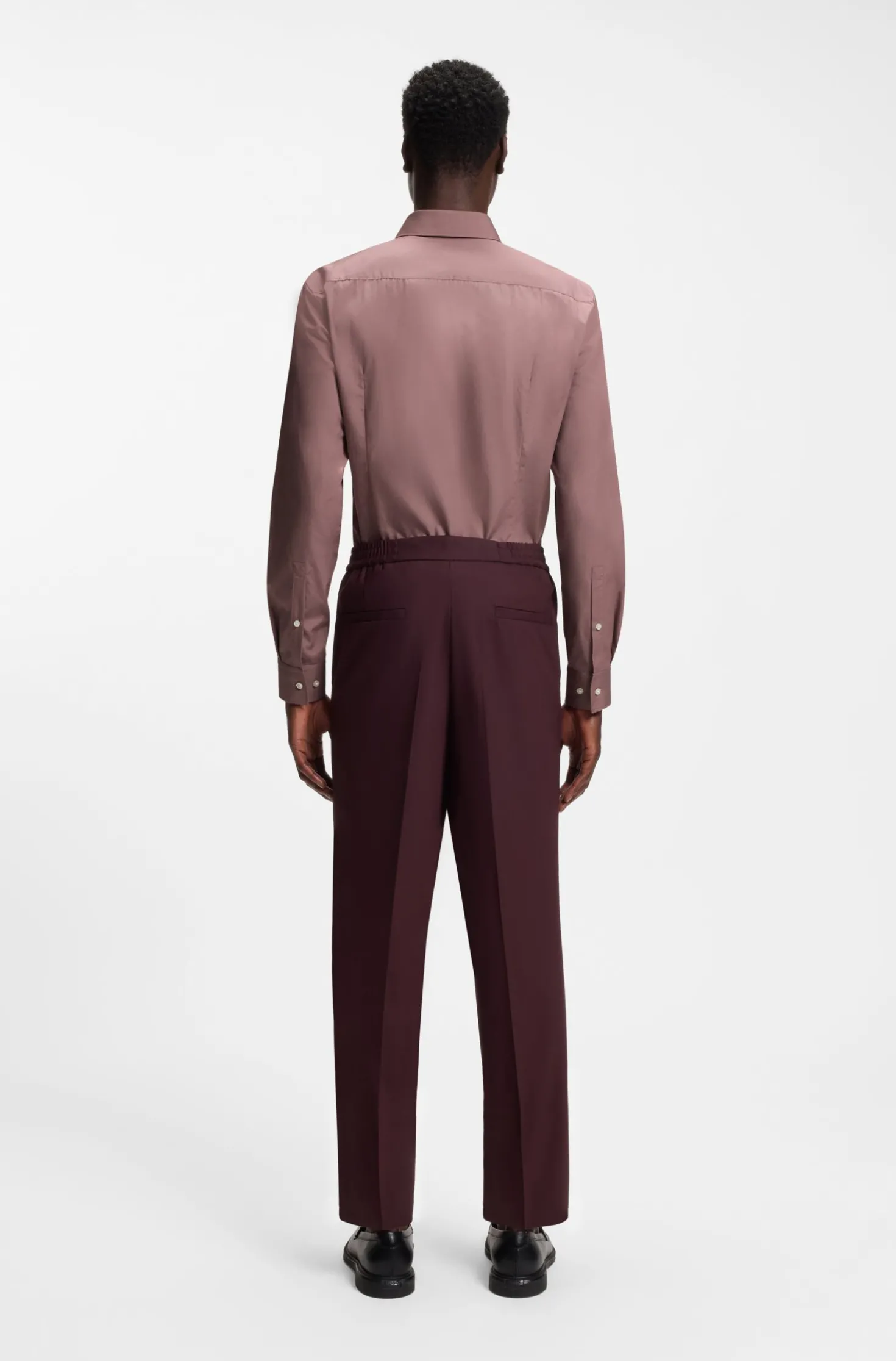 Slim-fit shirt in easy-iron cotton poplin