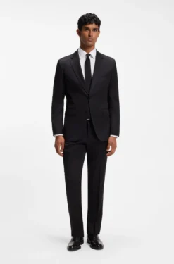 Slim-fit shirt in easy-iron cotton twill