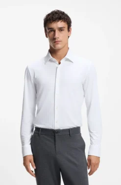 Slim-fit shirt in performance-stretch structured jersey