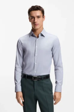 Slim-fit shirt in performance-stretch twill