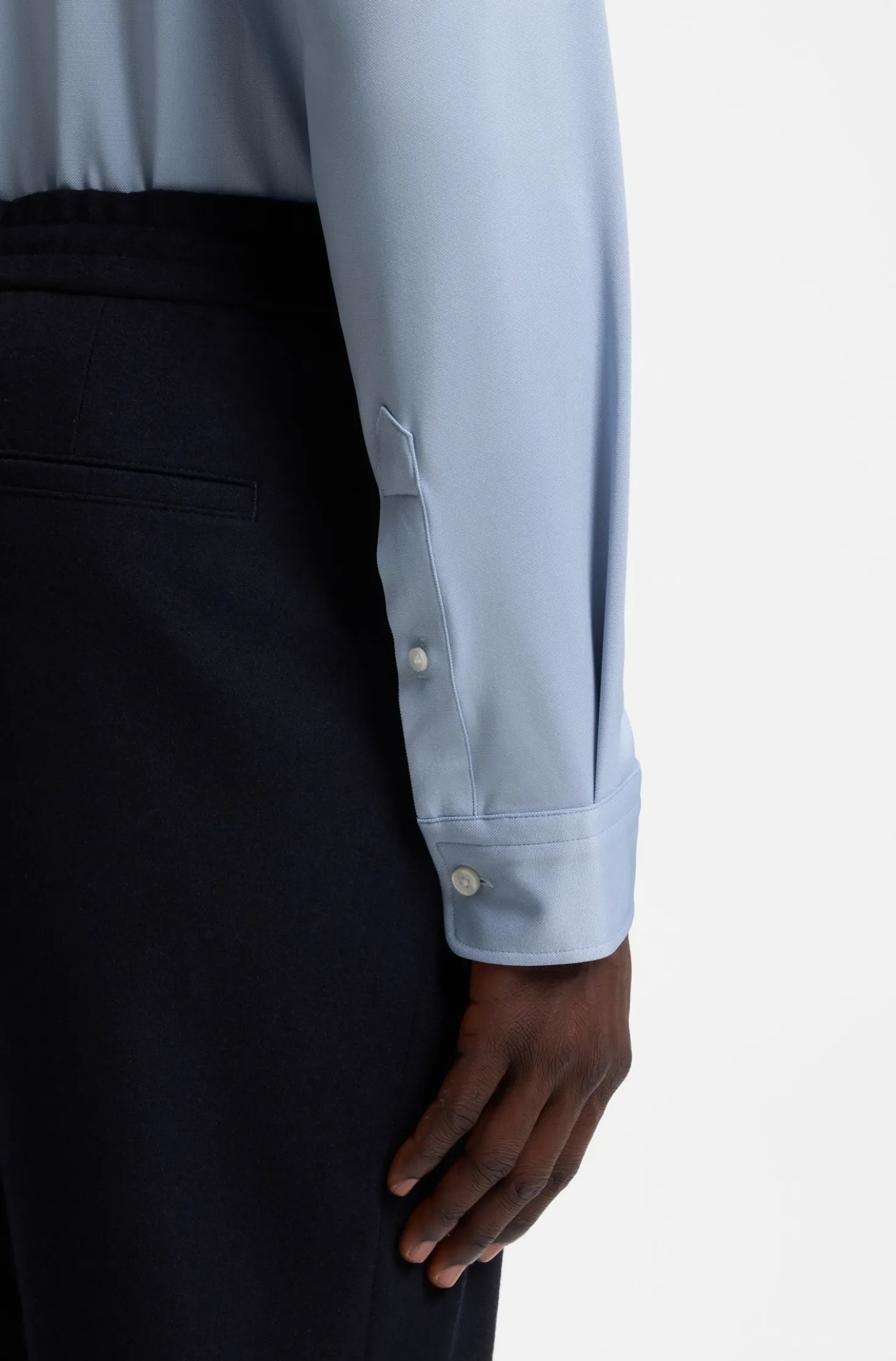 Slim-fit shirt in structured performance-stretch fabric