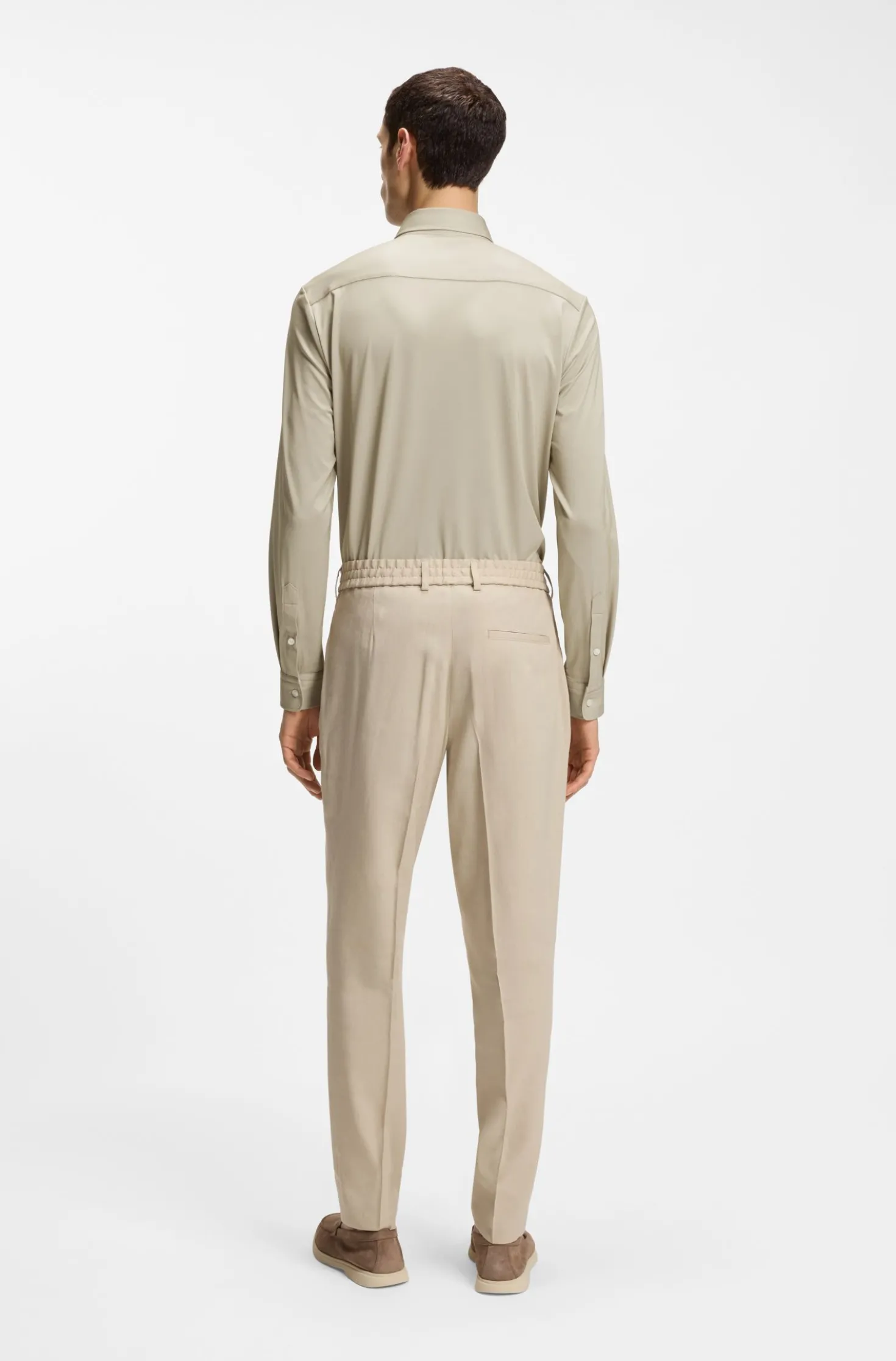 Slim-fit shirt in structured performance-stretch fabric