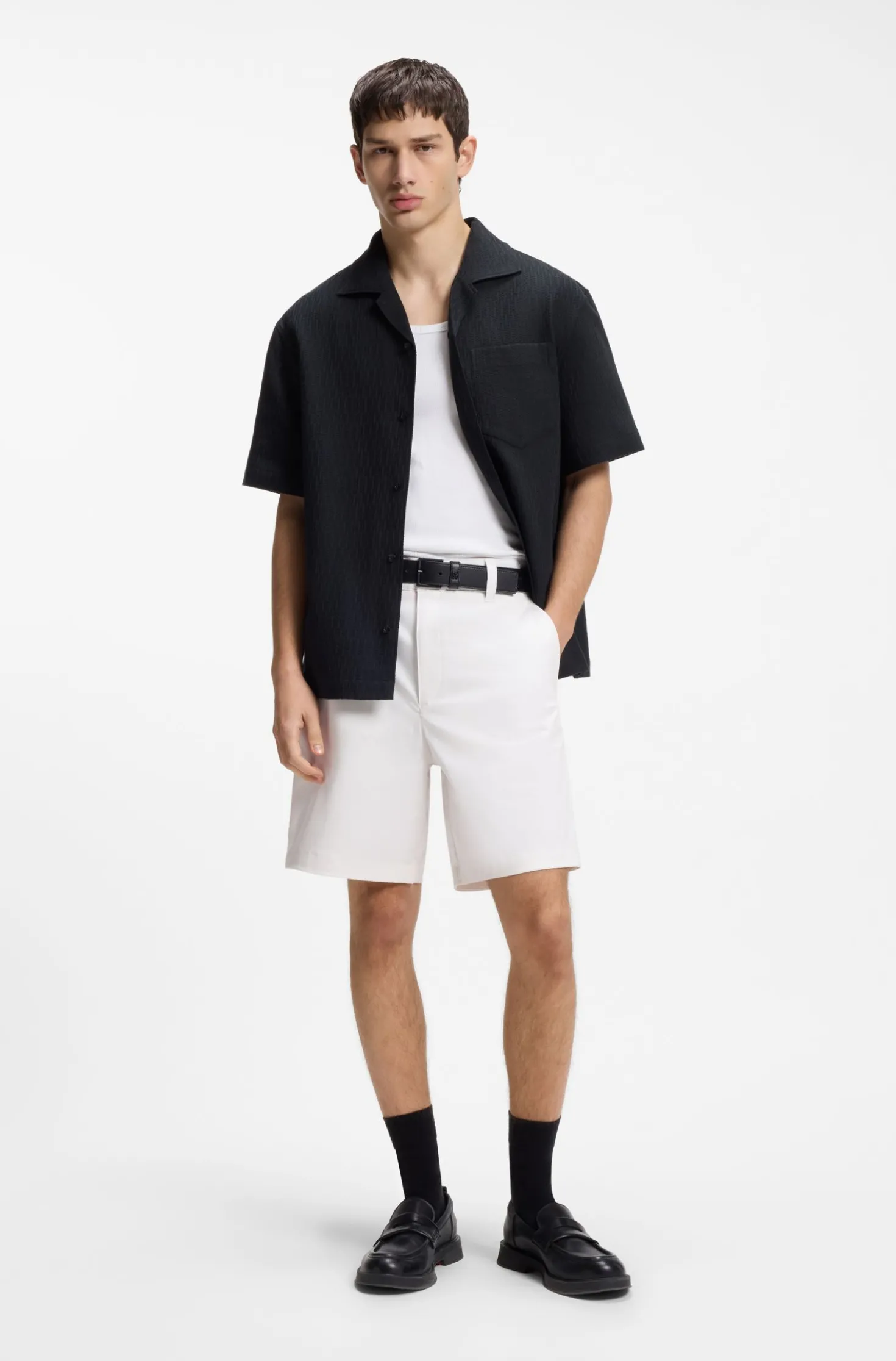 Slim-fit shorts in mercerised stretch cotton