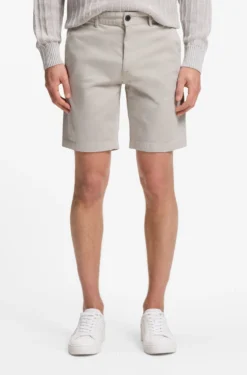 Slim-fit shorts in stretch-cotton twill