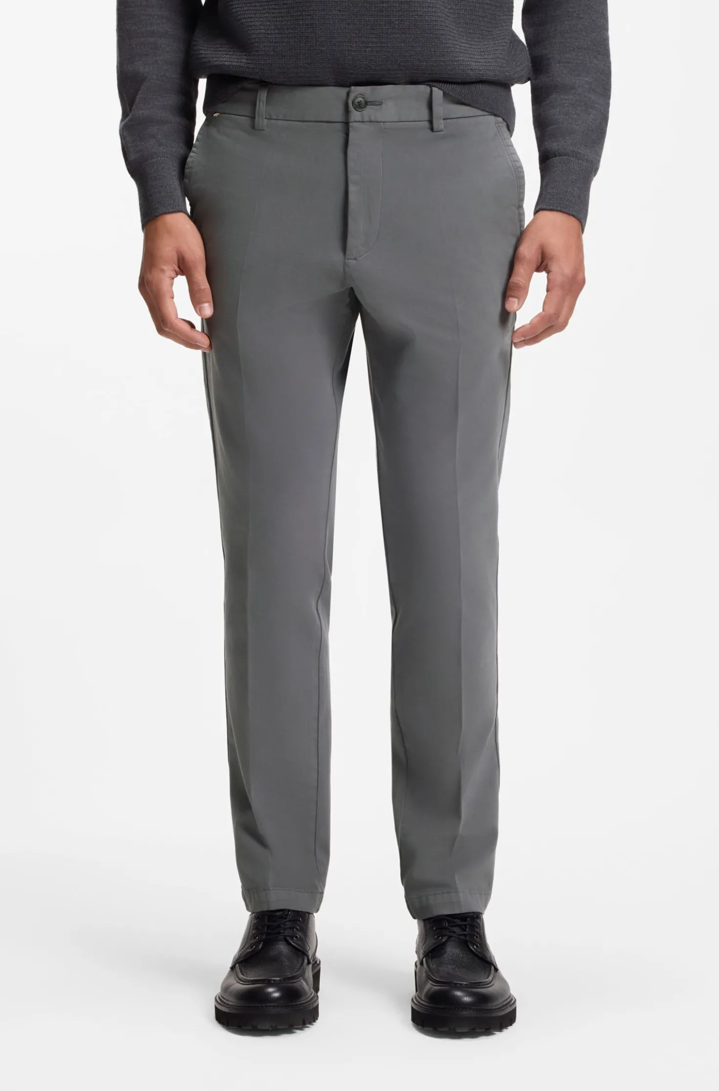 Slim-fit trousers in stretch-cotton gabardine